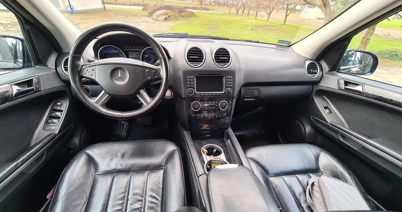 Mercedes-Benz ML cena 35000 przebieg: 264868, rok produkcji 2007 z Koźmin Wielkopolski małe 211